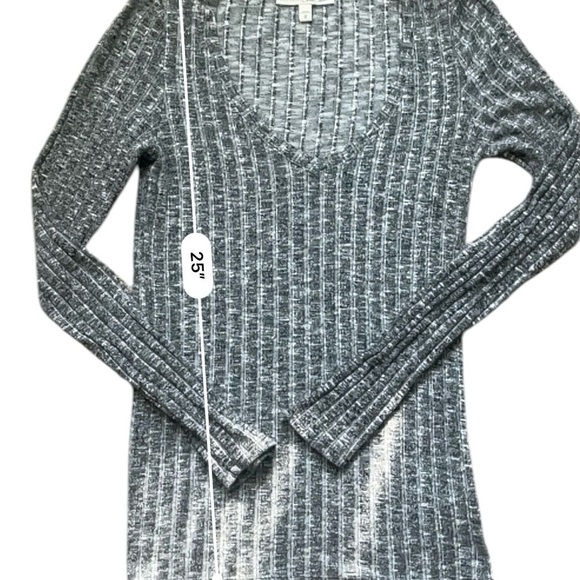 Express OneEleven tight knit top gray white marble V neck long sleeves Women M - Picture 10 of 12